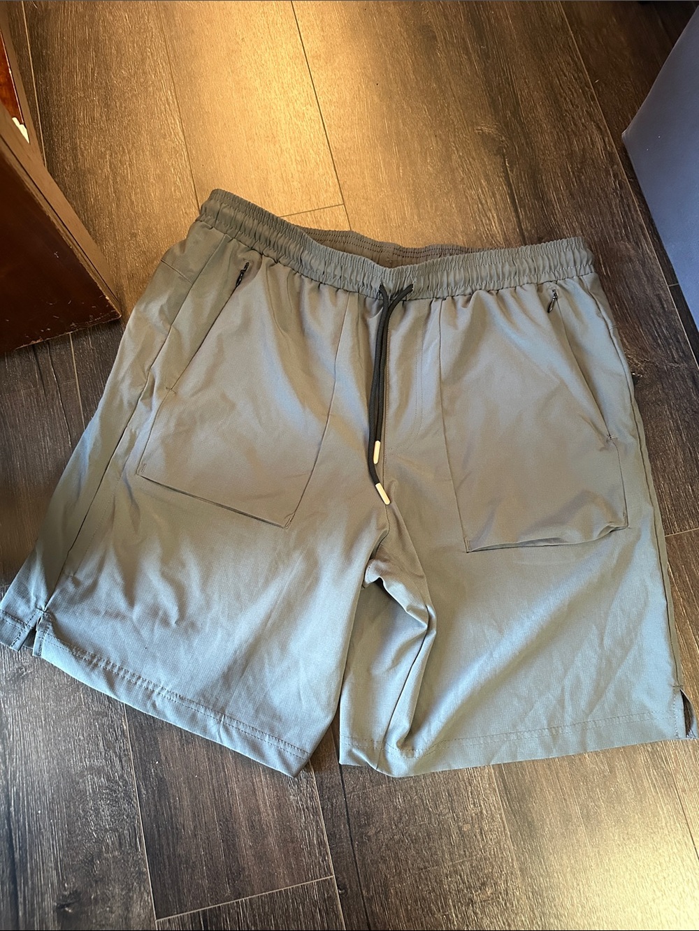 Avalanche Men's Gray Athletic Drawstring Shorts with Zipper Pockets